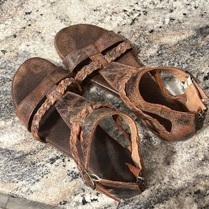 Roan sandals